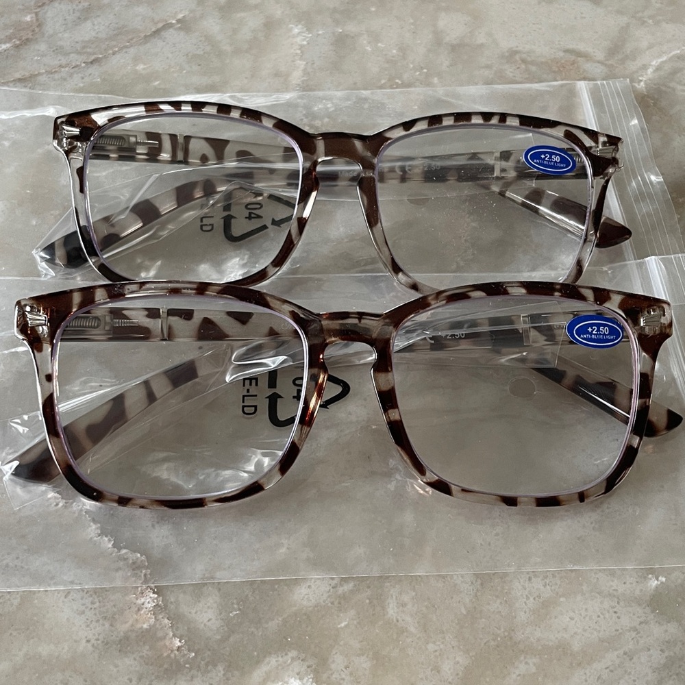 NWT TWO pairs readers 2.5 tortoiseshell blue light combination readers brown